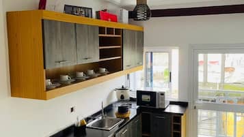 Ático Deluxe, balcón, vistas a la ciudad | Cocina privada
