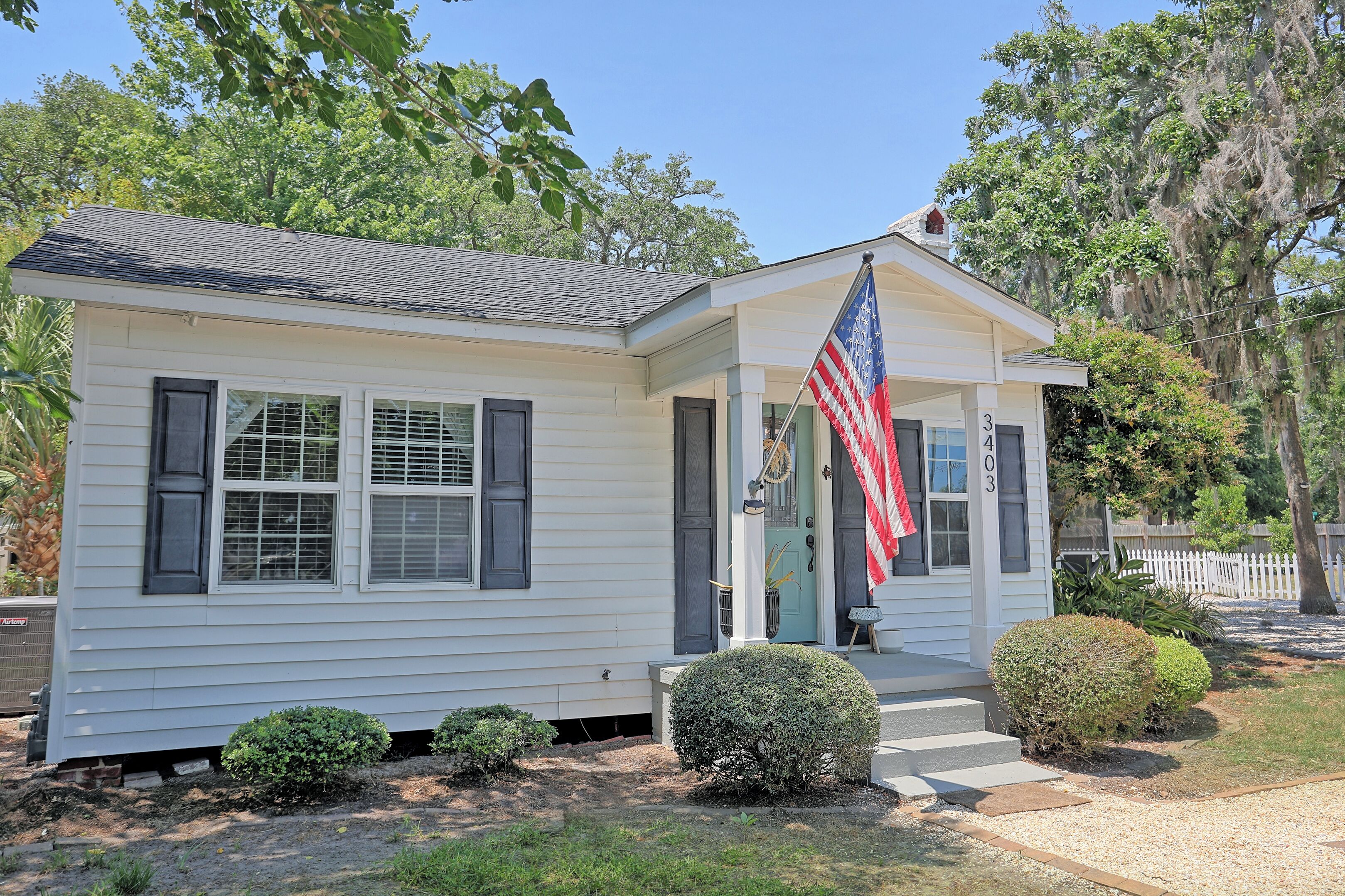 Bagian depan properti