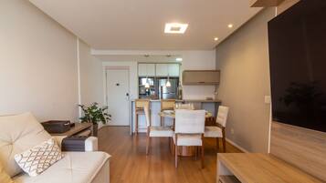 Apartment, Smoking | 3 bedrooms