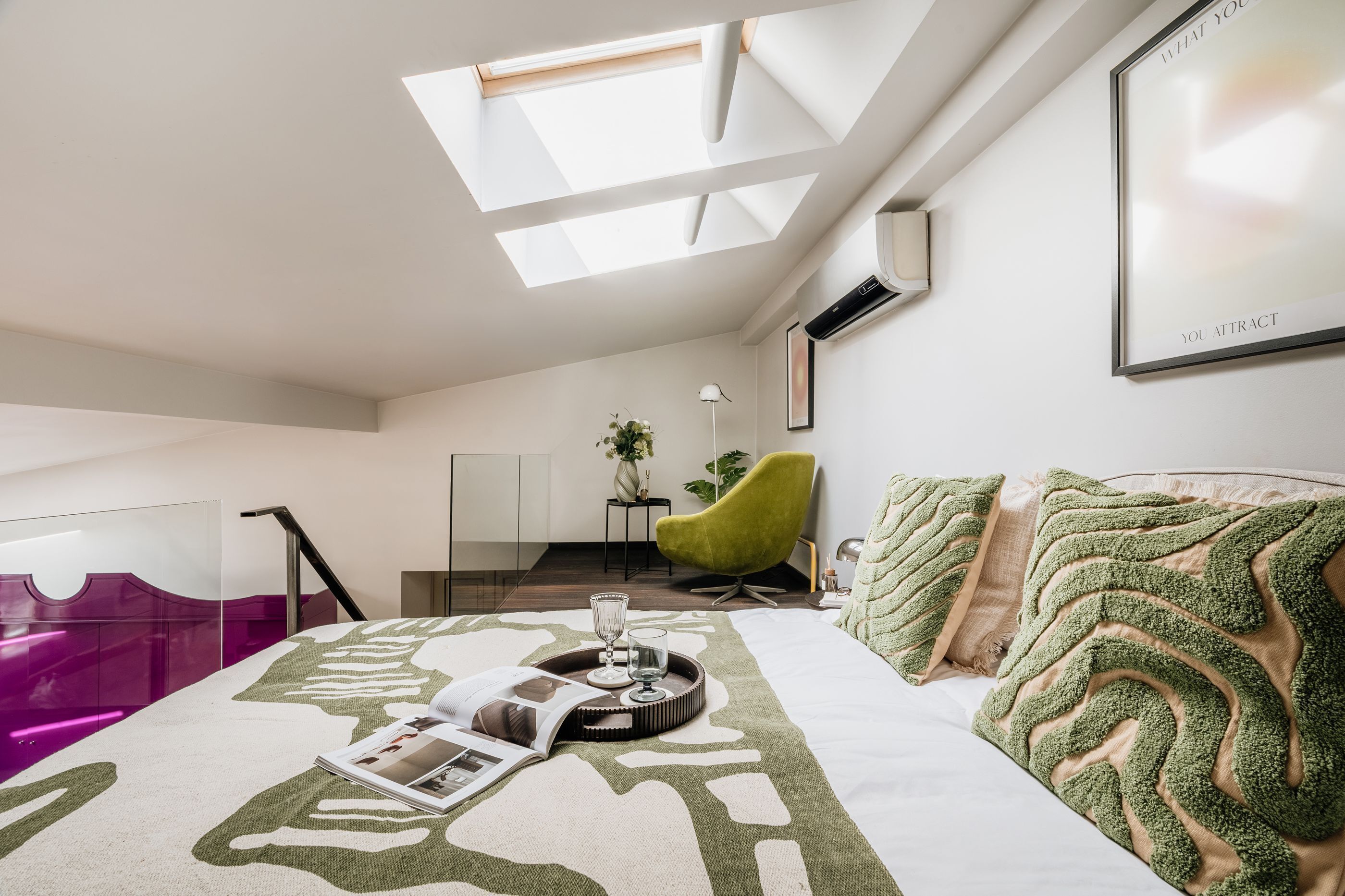 Iron/ironing board, free WiFi