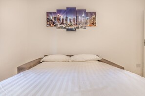 1 Schlafzimmer, Schreibtisch, Bügeleisen/Bügelbrett, kostenloses WLAN