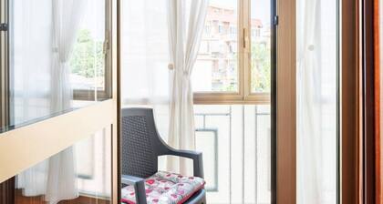Tina’s House – Bright and close to Metro Line C