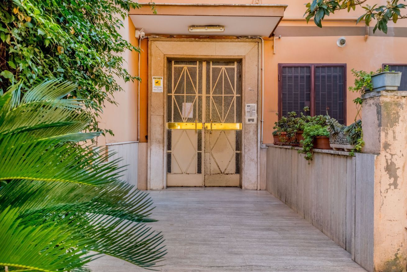 تفاصيل الفندق من الخارج