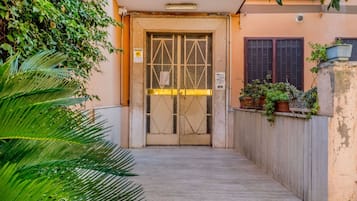 DĂ©tail de lâextĂ©rieur