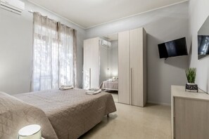 1 chambre, bureau, fer et planche à repasser, Wi-Fi gratuit