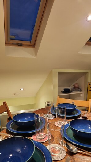 Dining - Cozy Private Suite in Putney, London (London)