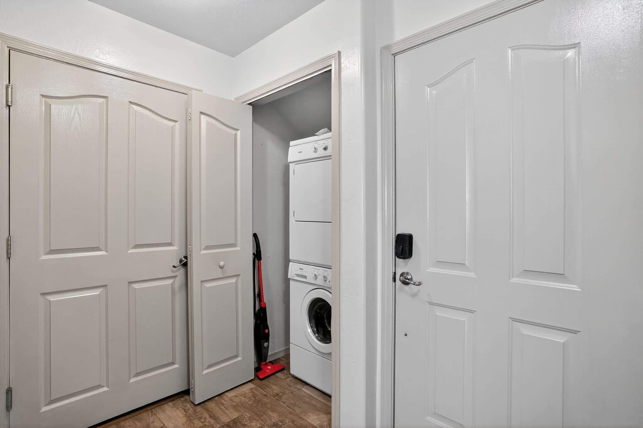 Condo, 1 King Bed, Patio, Mountain View (Bell Rock Casita) | Laundry