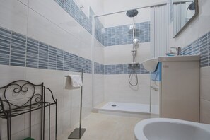 Bathroom - MIMI HOUSE IN THE HISTORIC CENTRE (Naples)
