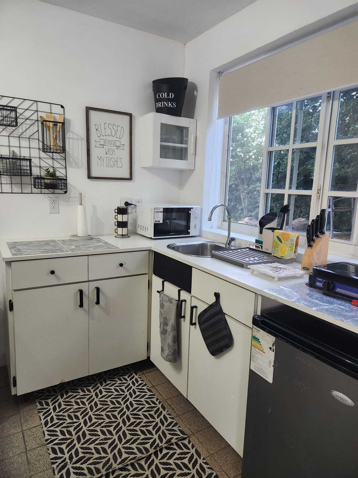 Mikroaaltouuni, liesi