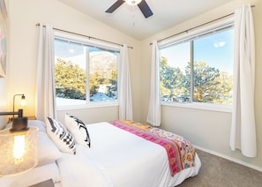 2 Schlafzimmer, Bügeleisen/Bügelbrett, kostenloses WLAN, Bettwäsche