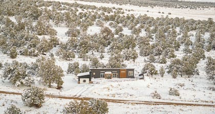 Crestone Basecamp - With Hot Tub!