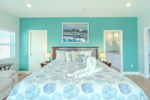 House, Multiple Beds (Harbor BayView) | 4 bedrooms - Harbor Bayview (Fort Myers Beach)