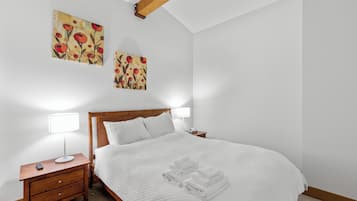 2 camere, ferro/asse da stiro, Wi-Fi gratuito, lenzuola