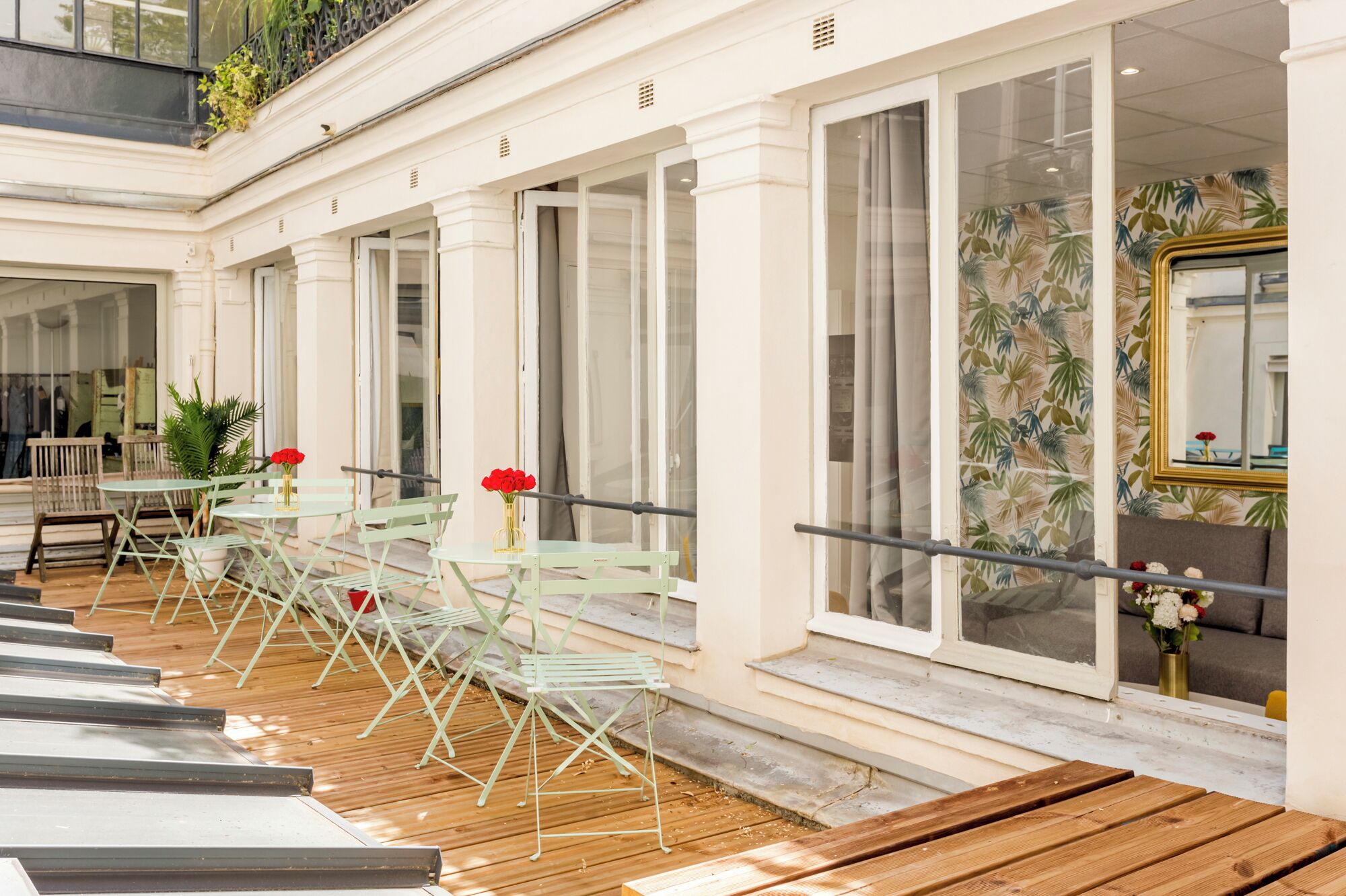 apartman, kilátással az udvarra | Terasz/udvar