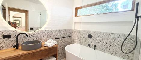 Hair dryer, towels