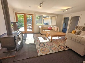 تلفزيون، مدفأة