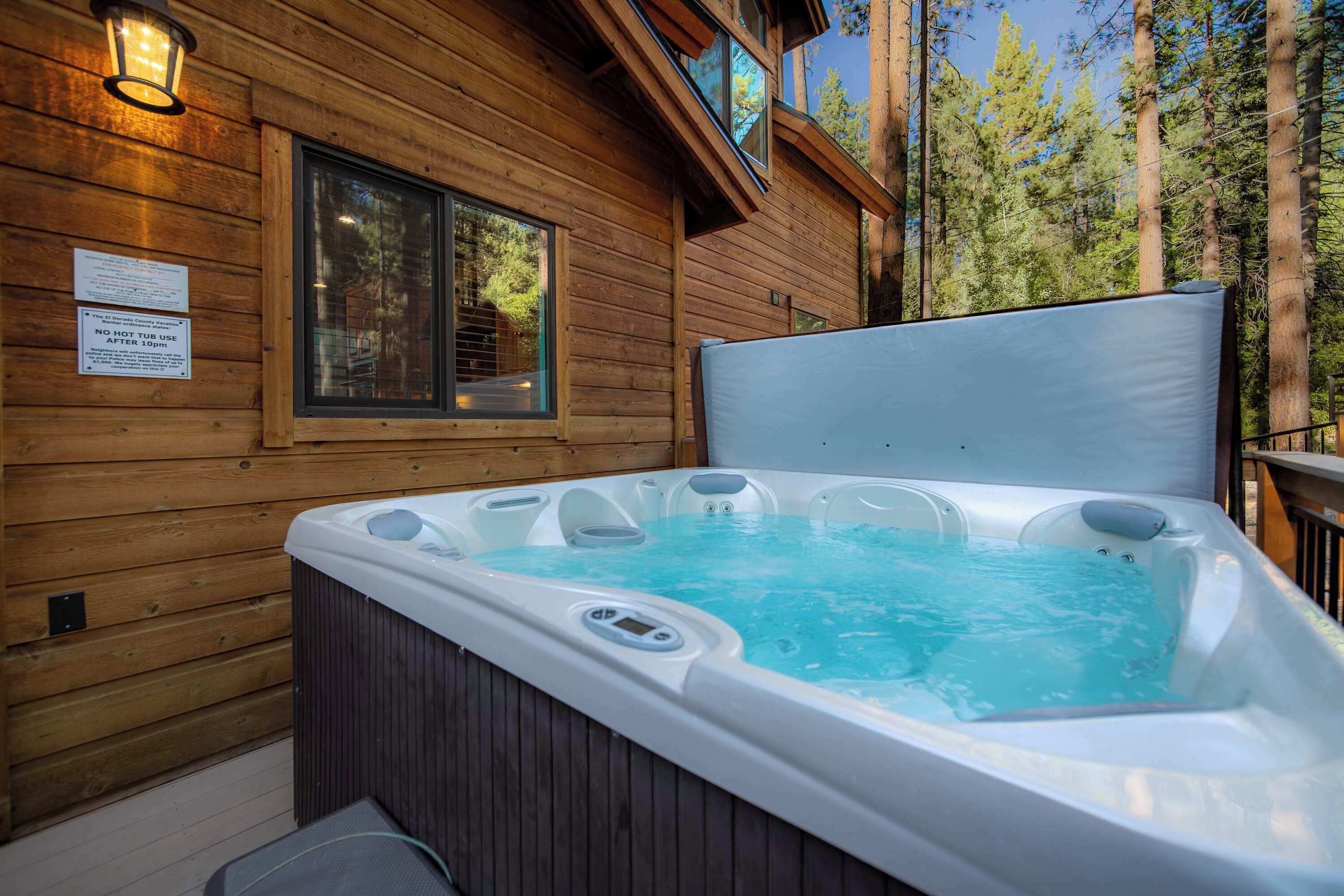 Chalet, Beberapa Tempat Tidur, hot tub, pemandangan gunung (The T-Pot) | Bathtub spa outdoor