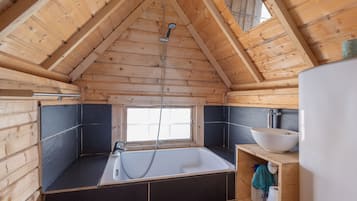 Een douche, een haardroger