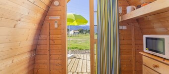 Pod Anis Cabin with Air Conditioning