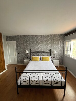 2 bedrooms, iron/ironing board, WiFi, bed sheets - Vacation Home 'La Era' with Mountain View, Private Pool and Wi-Fi (Adeje)