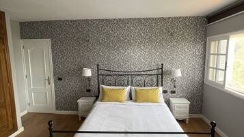 2 chambres, fer et planche Ă repasser, Wi-Fi, draps fournis