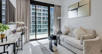 GLOBALSTAY Azizi Riviera 67