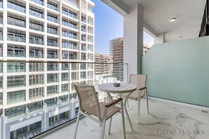 Luxury Studio, 1 Queen Bed, Balcony, City View | View from room