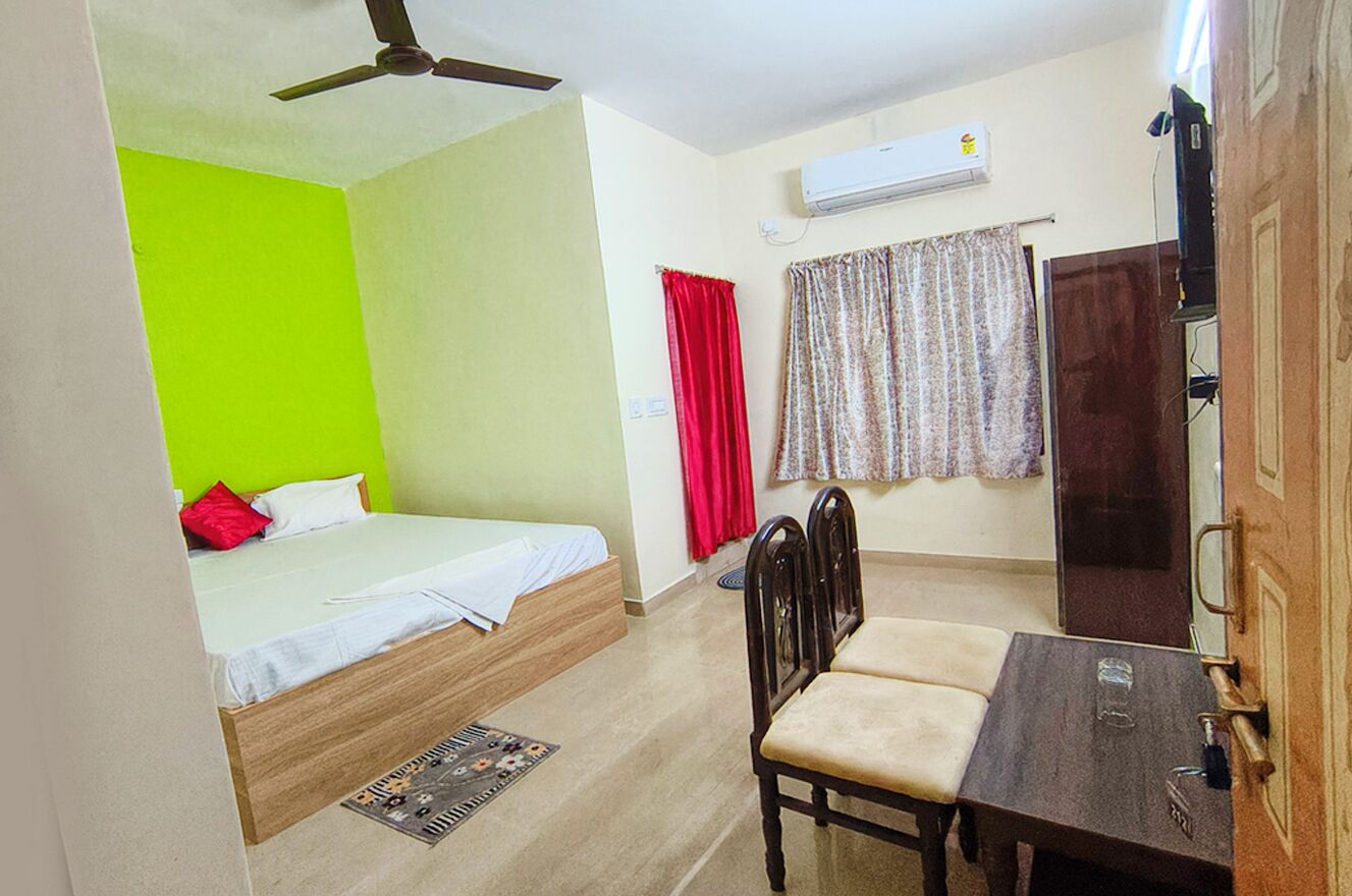 Economy Double Room | Free WiFi