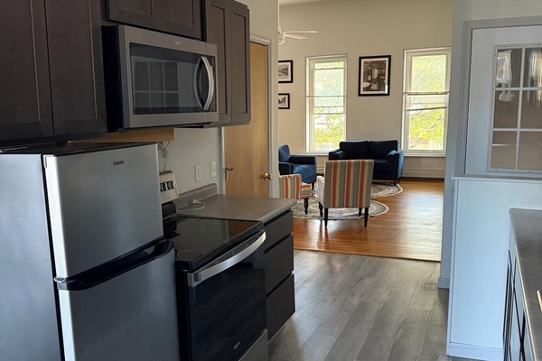 Microondas, horno y parrilla de estufa