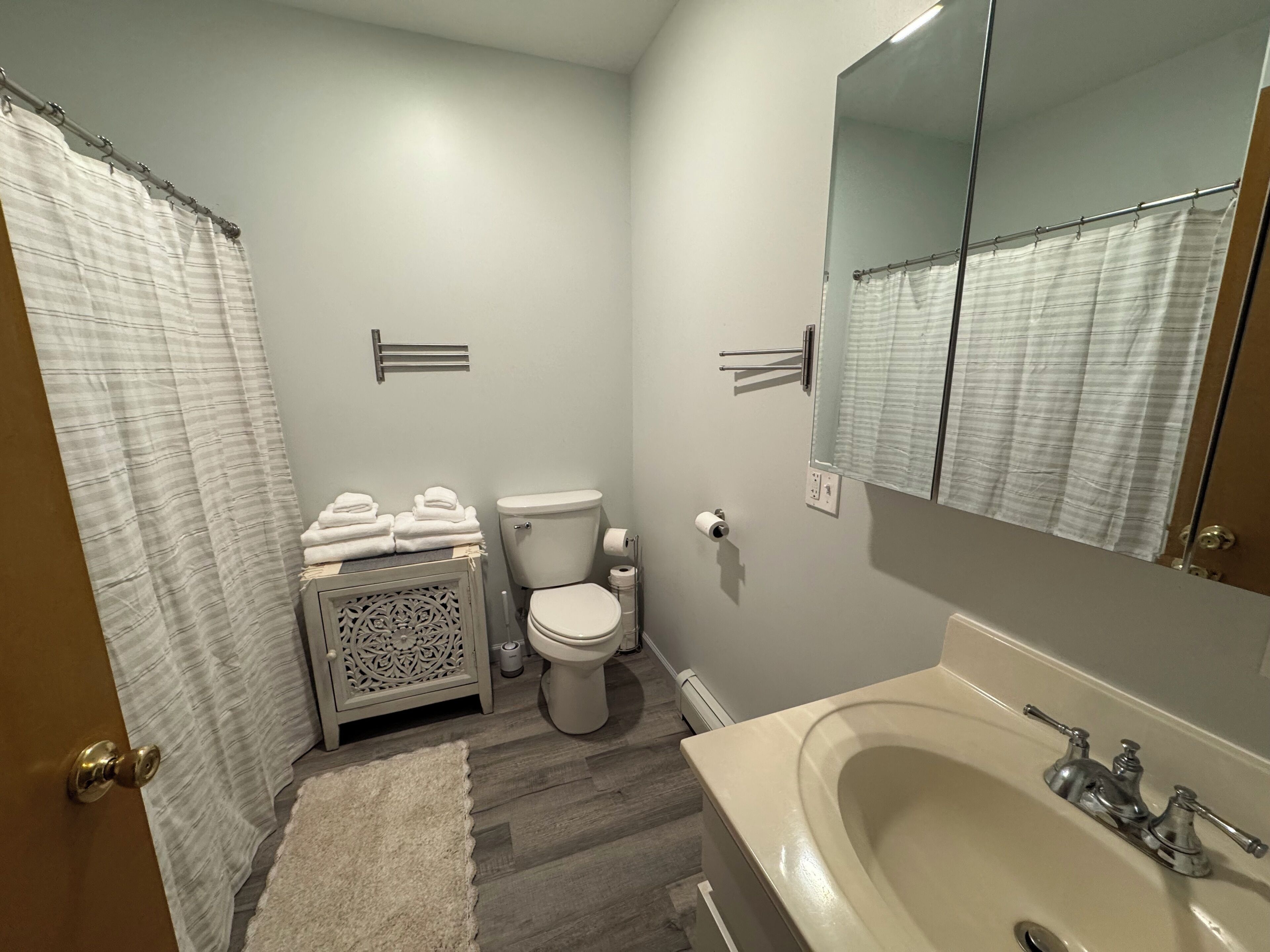 Towels, soap, toilet paper