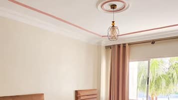 Bügeleisen/Bügelbrett, WLAN