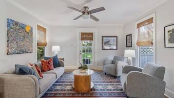 リビング エリア