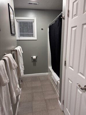 Towels, soap, shampoo, toilet paper
