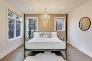 5 chambres, fer et planche à repasser, Wi-Fi, draps fournis