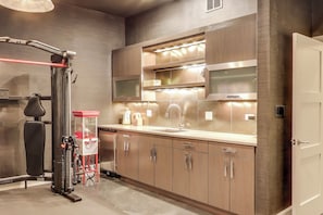 Micro-ondas, fogão, cooktop, lava-louças