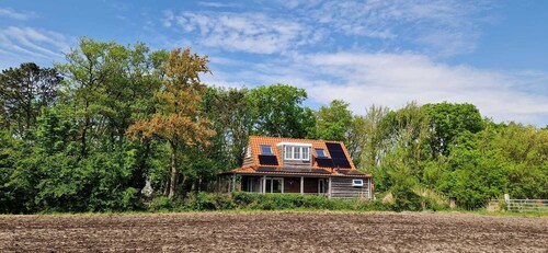 Sea Jewel - Very quiet location, near village and near the sea