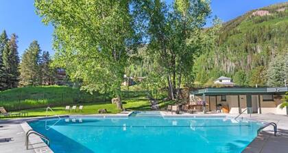 Timber Falls 4BR Penthouse Retreat with Views