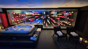 Deluxe Suite | Free WiFi