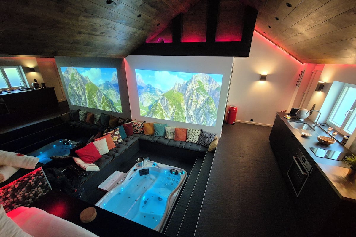 Luxury Suite, Garden View