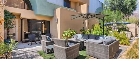 Apartment, 1 King-Bett, Balkon, Bergblick (Stevens 502) | Terrasse/Patio