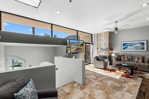 Condo, 1 King Bed, Balcony, Mountain View (Stevens 502) | Living area