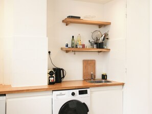 Interior - Near the Eiffel Tower – Studio (Paris)