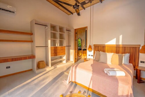 New 2 Bed 3 Bath Villa w Private Pool Near Puerto Viejo and Cahuita and Beaches