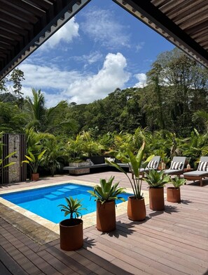 Outdoor pool, a heated pool - New 2 Bed 3 Bath Villa w Private Pool Near Puerto Viejo and Cahuita and Beaches (Limón)