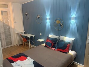 1 chambre, accès à Internet, literie fournie