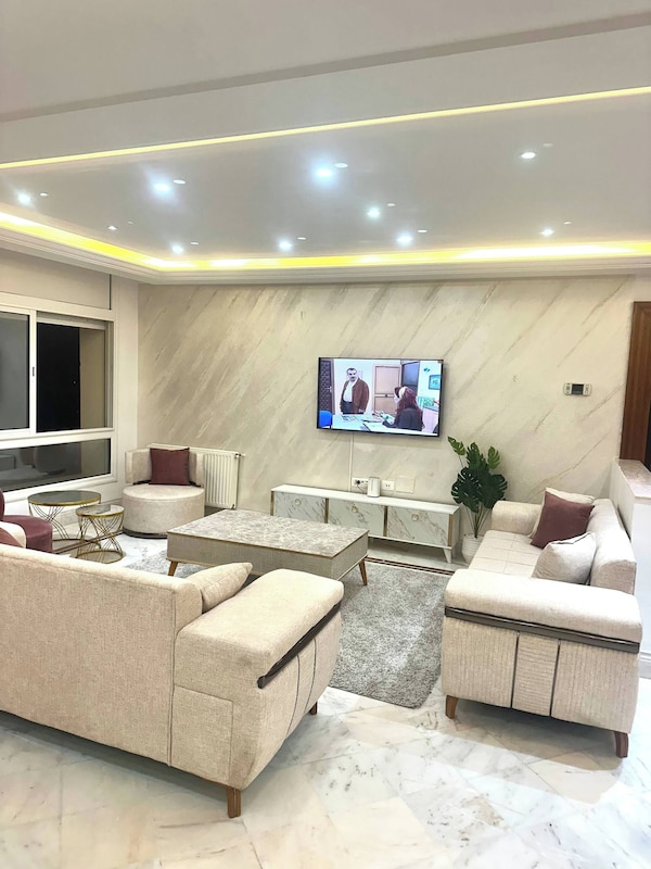 Luxury Stay With Panoramic Sea Views, Tourist Zone - Tunisko