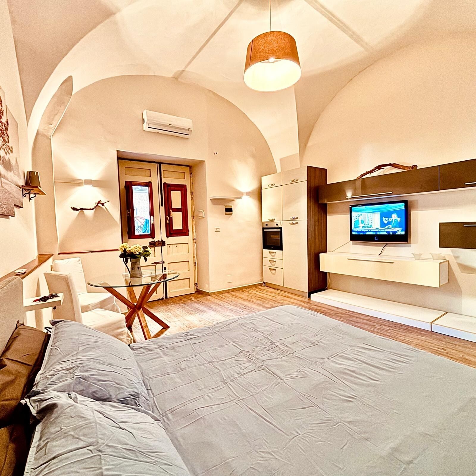 1 soverom, wi-fi (inkludert) og sengetøy