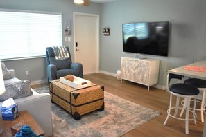 TV, DVD player