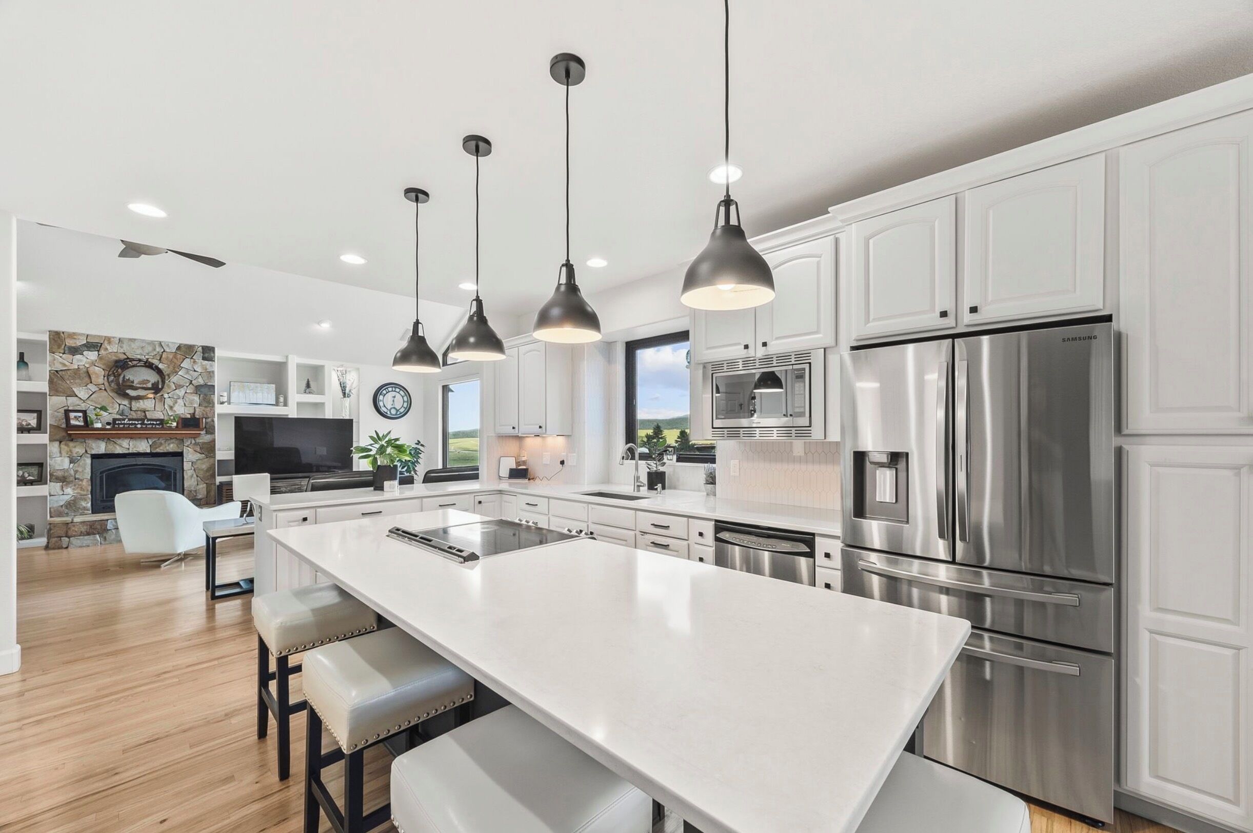 ميكروويف، فرن، موقد طهي مسطح، غسالة أطباق