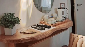 Dobbeltrom – exclusive, byutsikt | Dundyner, memory foam-senger, lydisolert og wi-fi (inkludert)